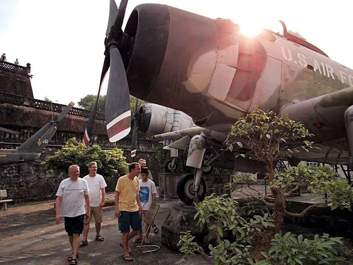 Hanoikids tour in military museum Hanoi